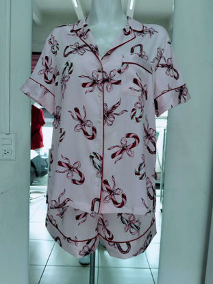 Imagen de Victoria's Secret  Pijama Satín Camisón con Botones y Short.